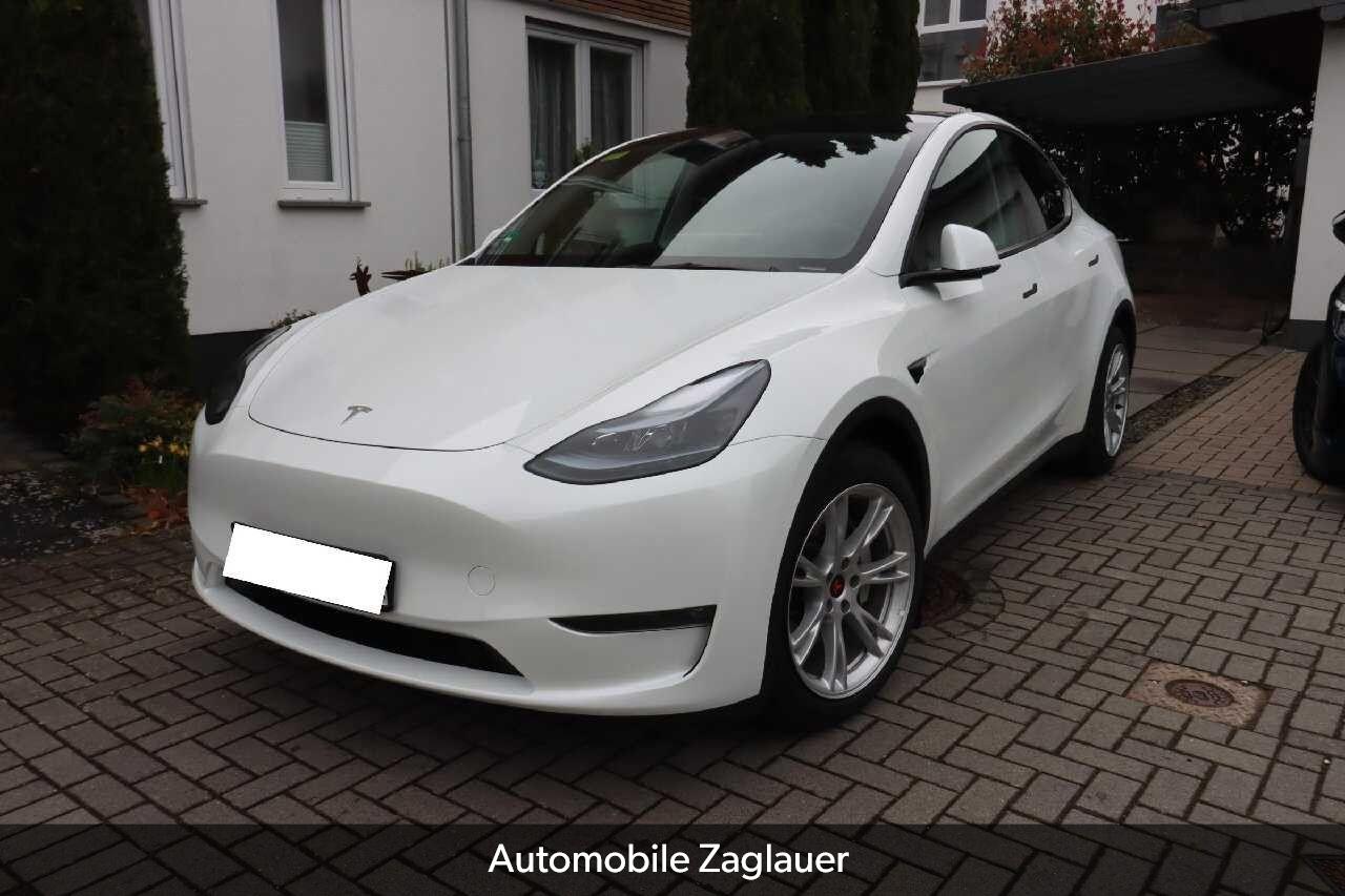 Tesla Model Y Long Range AWD 8-Fach|AHK|EnhancedAP|20"