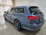Volkswagen Passat Variant 2.0 TDI 4M R Line LED Navi AHK - mit Diesel-Antrieb: Blau, Kombi