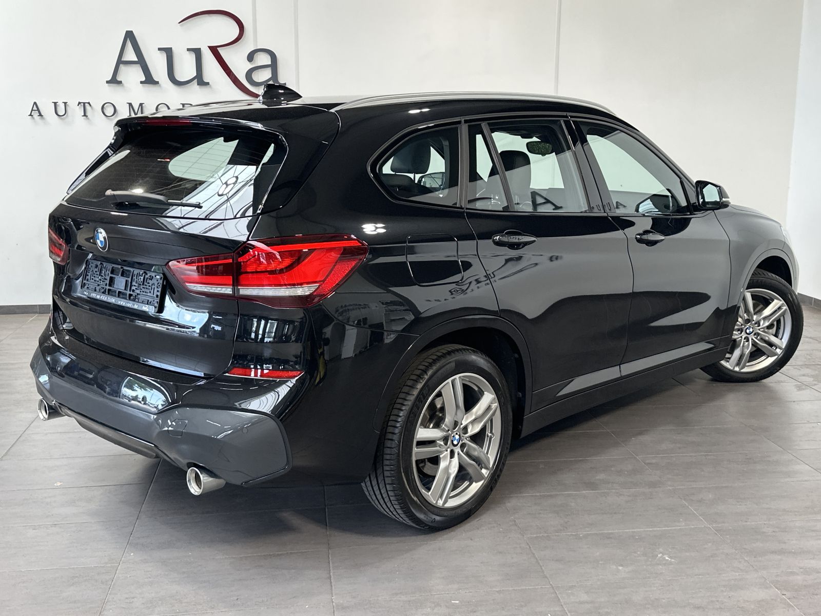 Fahrzeugabbildung BMW X1 xDrive25d M-Sport NAV+LED+AHK+ACC+KAMERA+HIFI