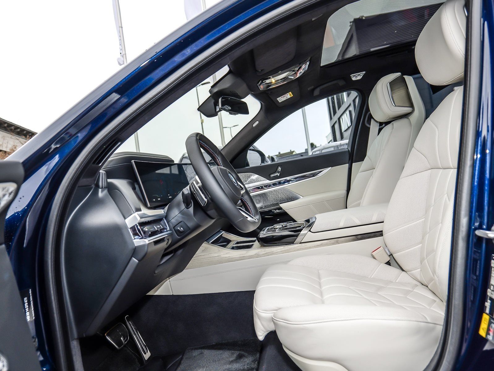 BMW i7 - Bild 11
