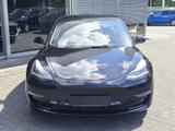 Tesla Model 3 PERFORM AWD PANO+NAVI+STDHZ+LED+SHZ+KAM+ - gebrauchte Tesla Model 3 aus dem Jahr 2022