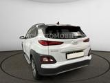 Hyundai Kona EV Premium 64 kWh LED HUD Wärmepumpe 2.Hd - Hyundai Elektroautos