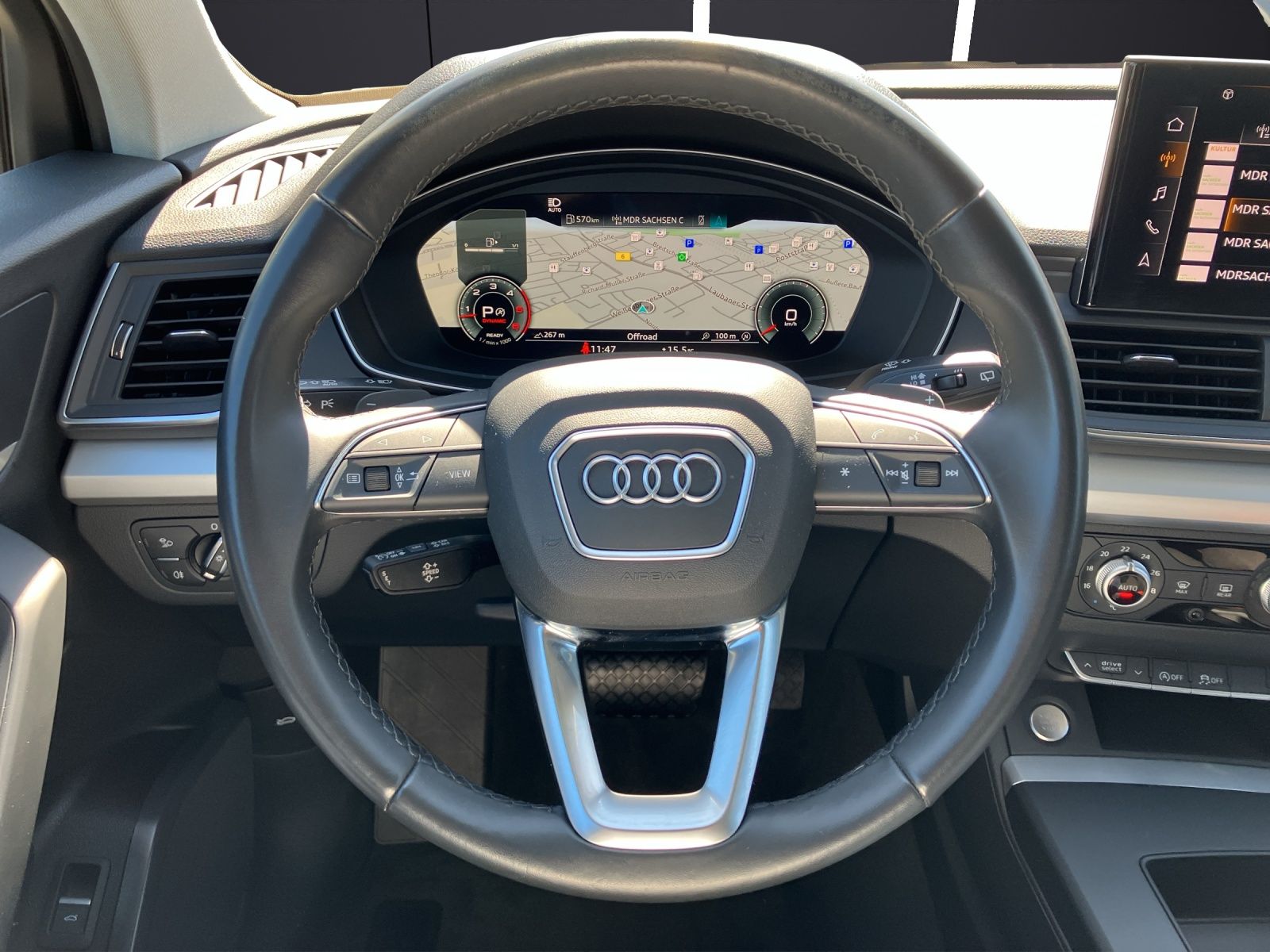 Fahrzeugabbildung Audi Q5 50 TDI quattro S-tronic AHK LED RFK