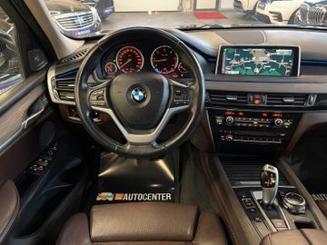 BMW X5 xDrive 30d *HEAD-UP*LED*PANO*NAVI*KAMERA*