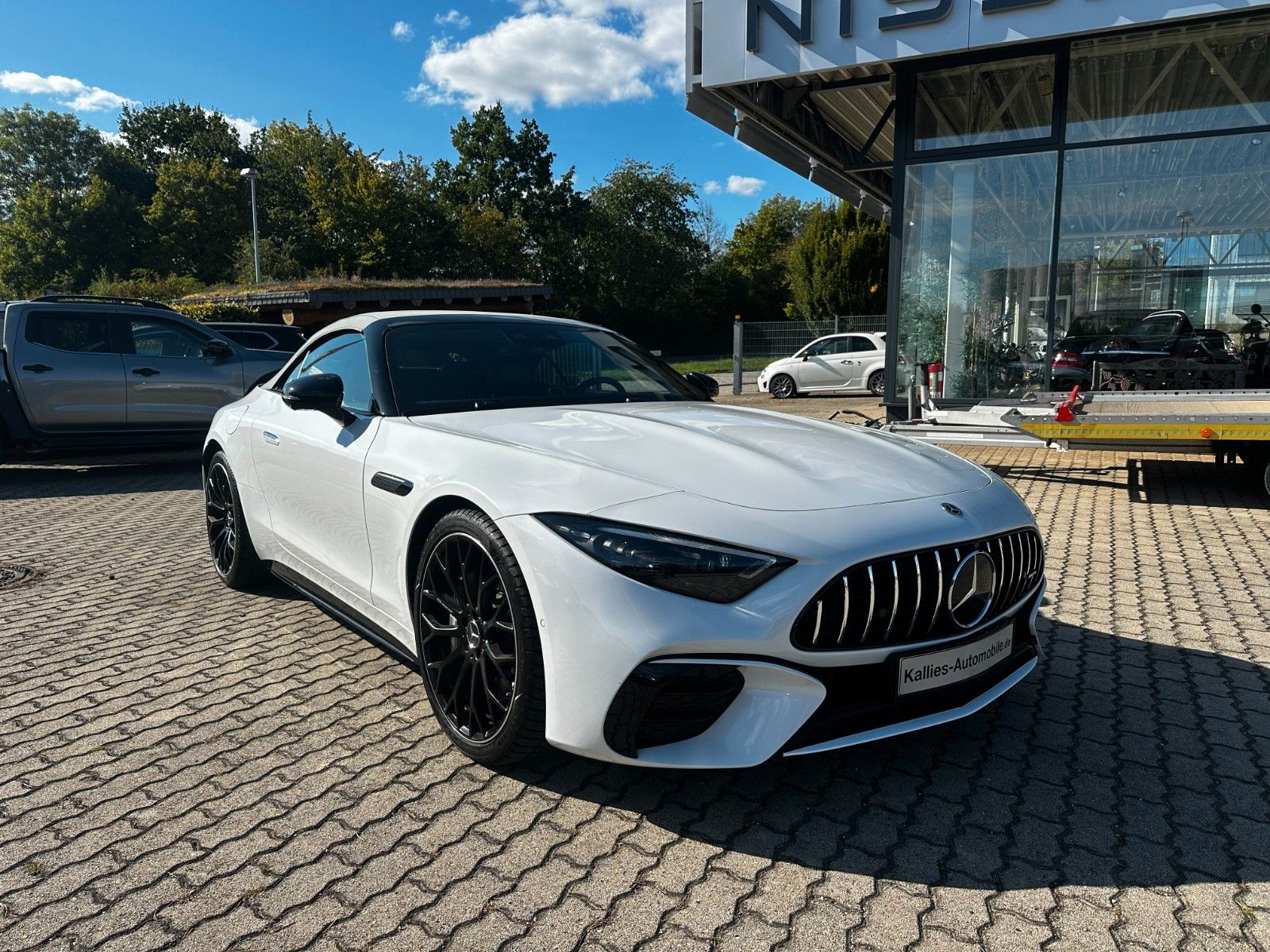 Fahrzeugabbildung Mercedes-Benz SL 43 AMG