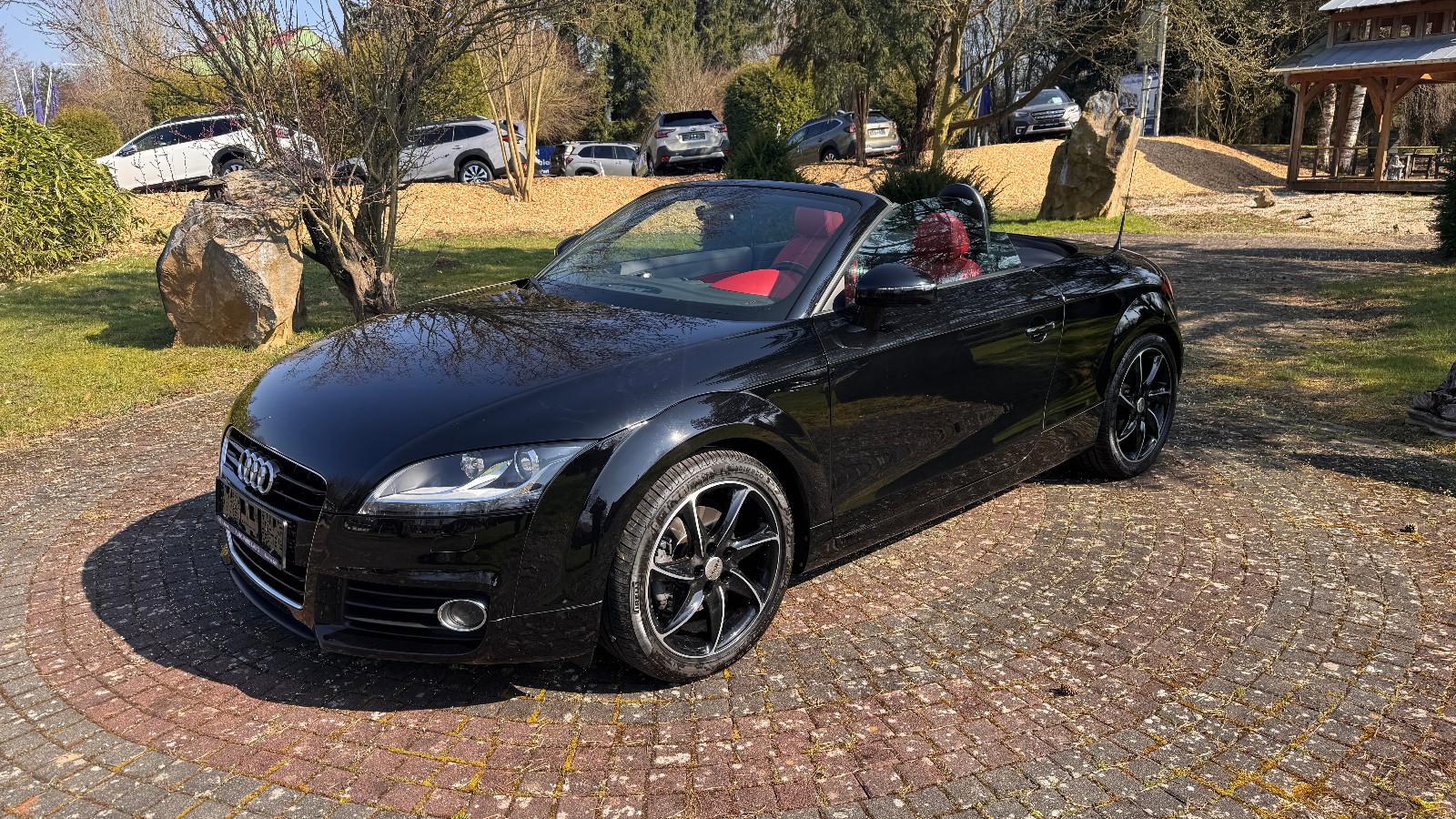 Audi TT Coupe/Roadster 2.0 TFSI Roadster