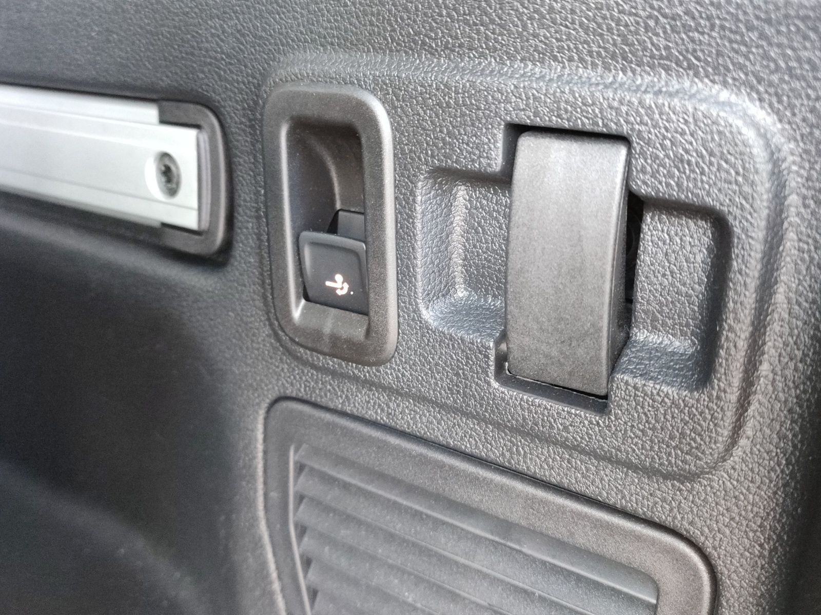 Volkswagen Touran - Bild 14