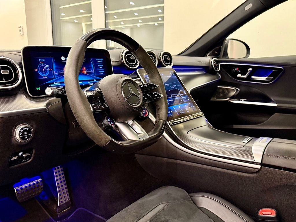Mercedes-Benz C 63 AMG - Bild 8