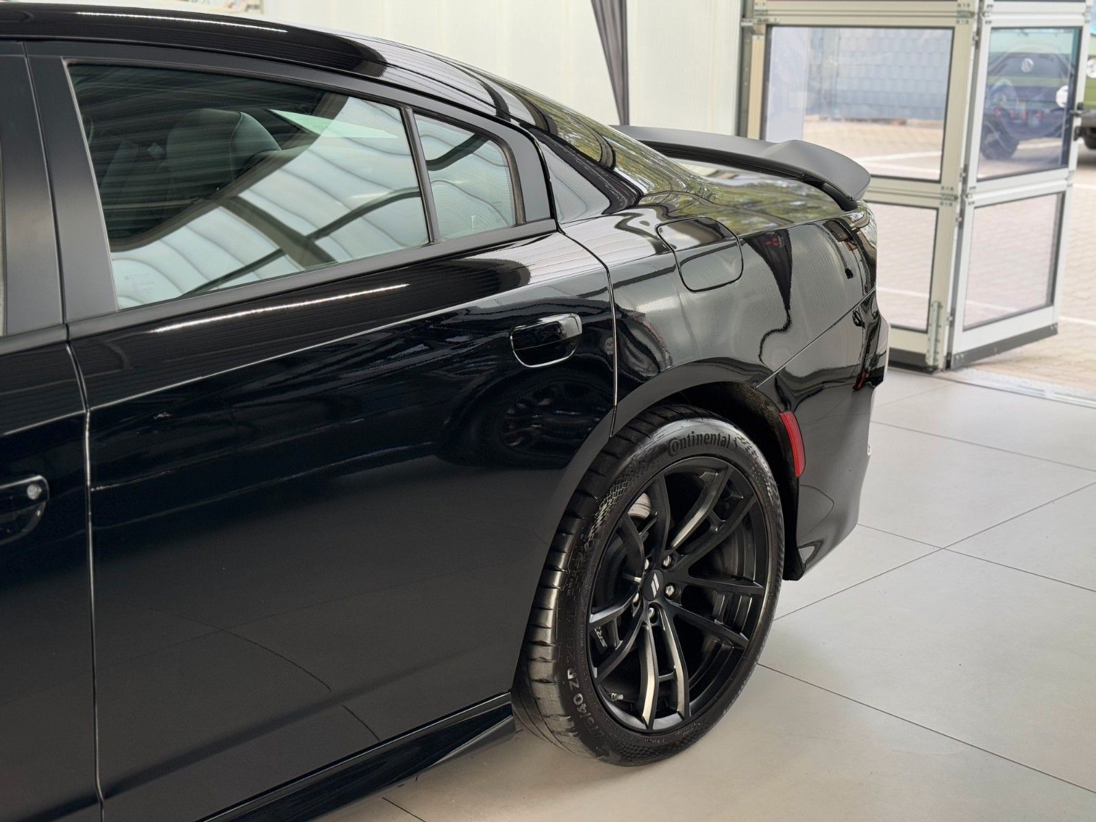 Fahrzeugabbildung Dodge Charger 6,4l V8 RT ScatPack "Technology Group"