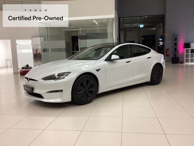 Tesla Model S AWD