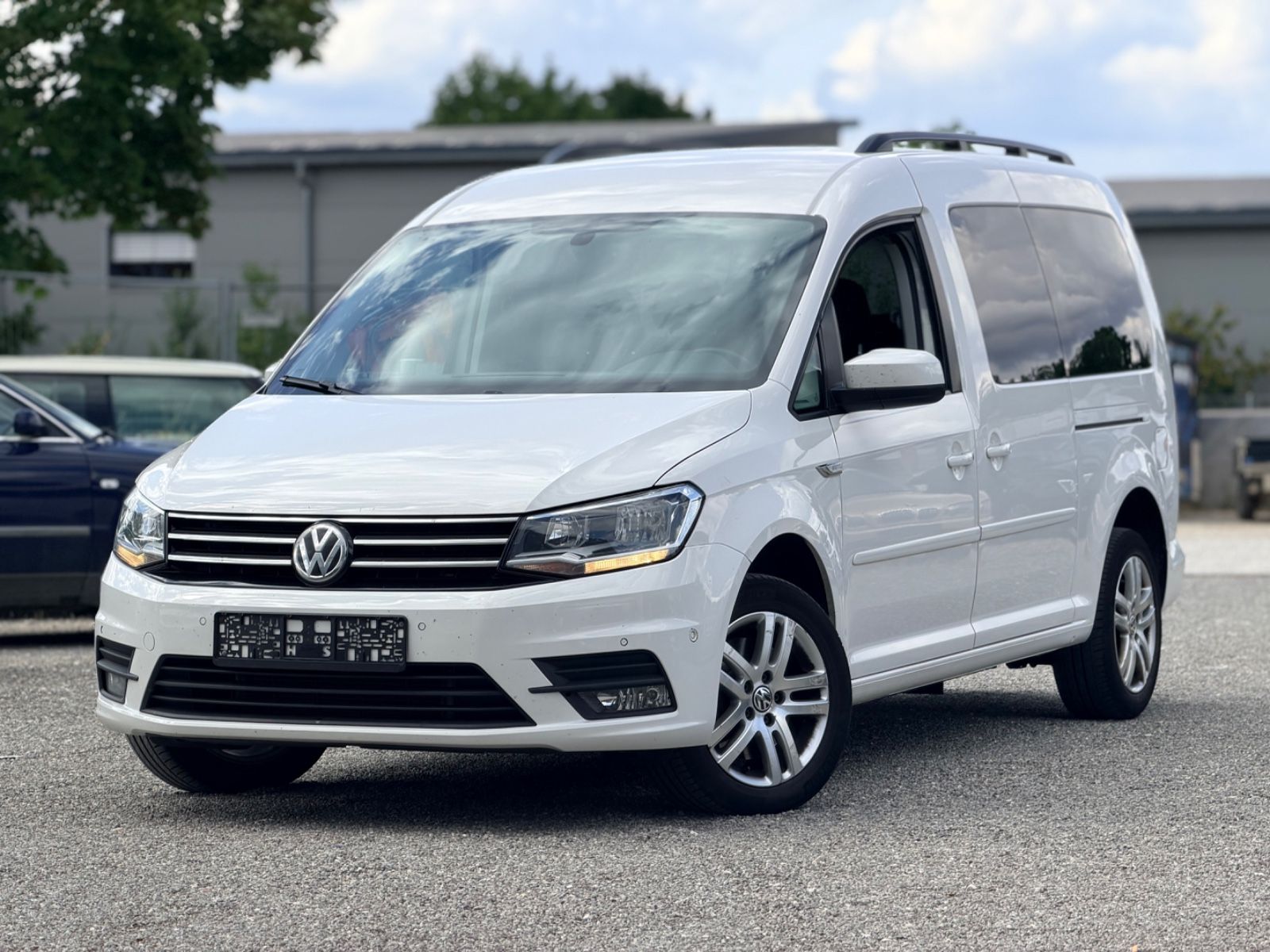 VW Caddy Maxi Comfortline 7Sitzer Automatik Navi