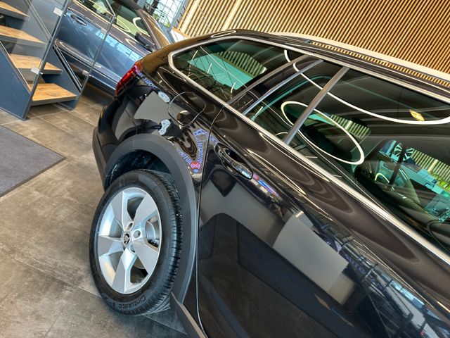 MYAUTOCENTER – Gebraucht- und Jahreswagen mit Werkstattservice in Pfaffenhofen Skoda Octavia Combi Scout 4x4 *TÜV Neu*TOP Zustand*