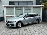 Volkswagen Passat Variant 2.0TDI/NAVI/SITZHEIZUNG/AHK/8FACH - Volkswagen Passat Variant in Mannheim