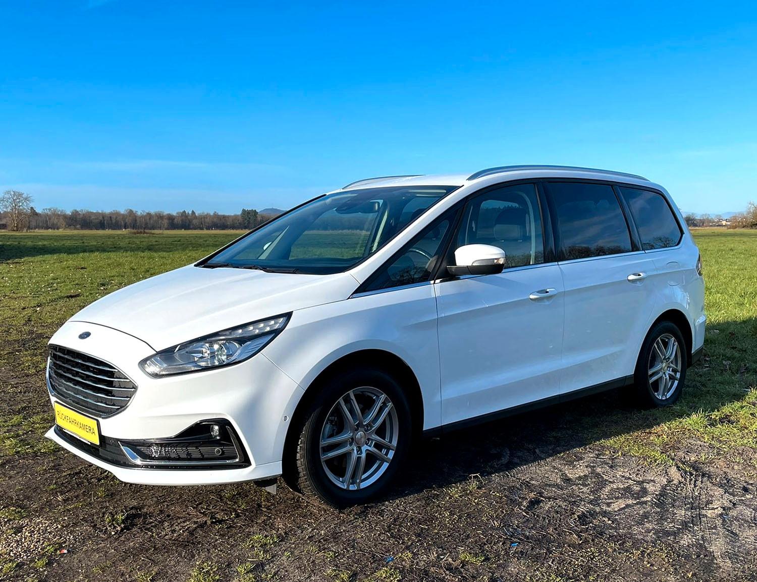 Ford Galaxy Hybrid Titanium / 7 SITZE / CARPLAY / DAB