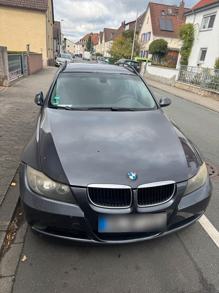 BMW 320