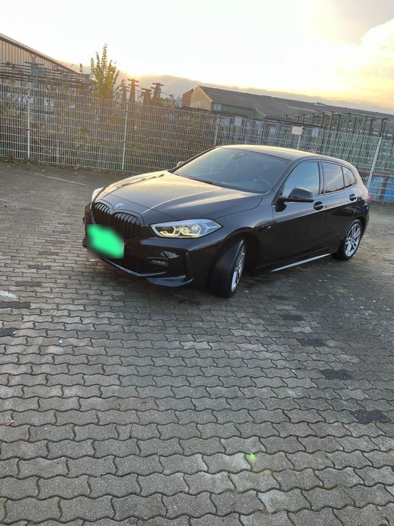Image of BMW 118