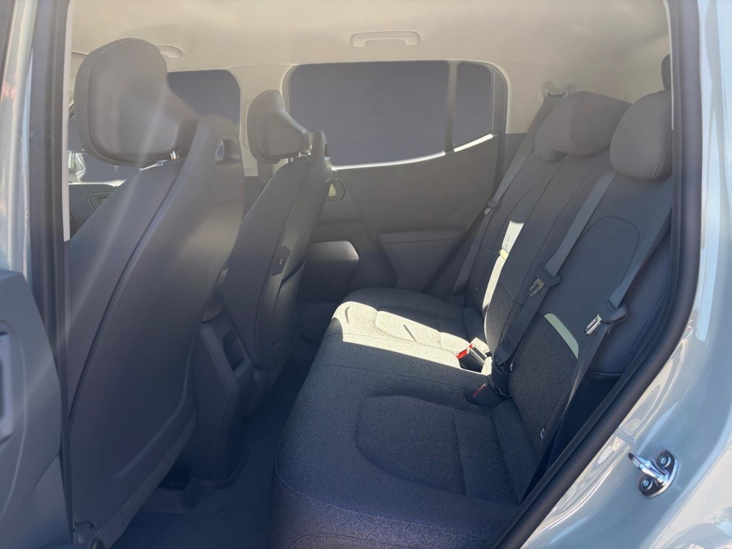Fahrzeugabbildung Kia EV2 42.2 5S AIR WINTER-CONNECT WÄRMEPUMPE NAVI H