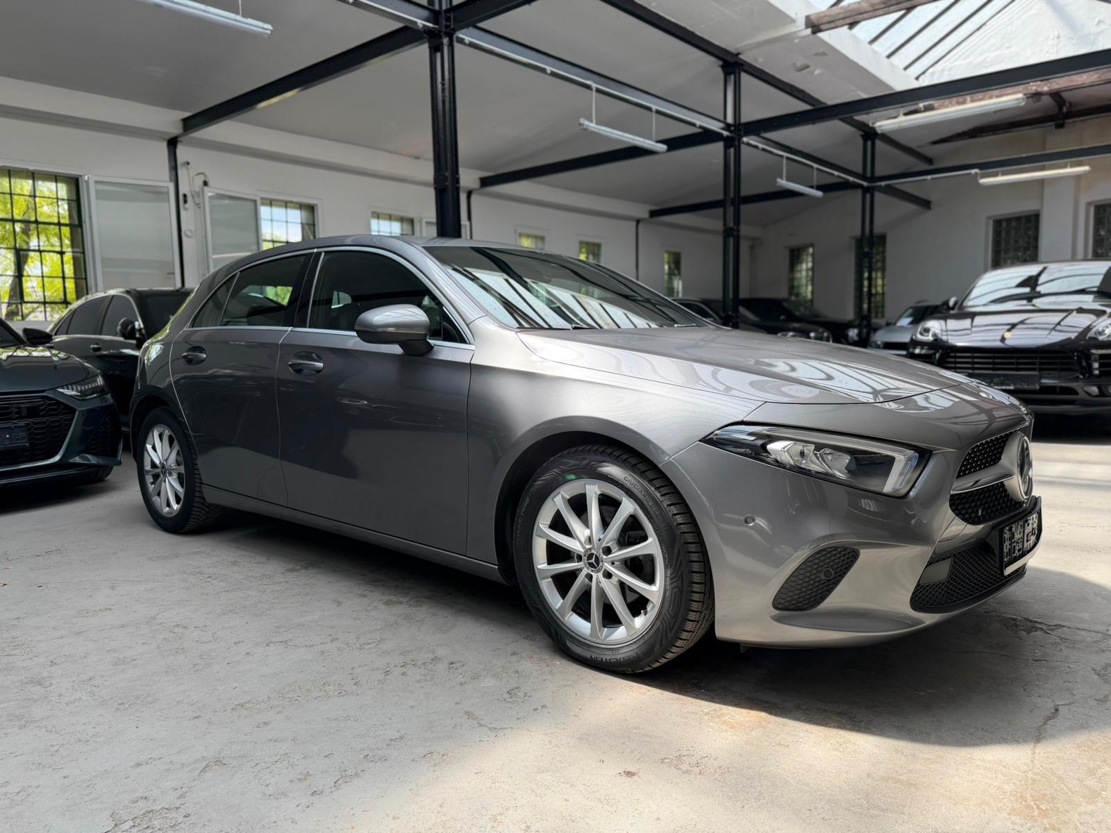 Mercedes-Benz A 180*WIDESCREEN*MBUX*SHZ*MB SH*
