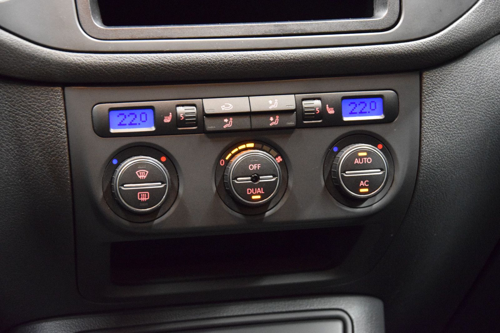 Fahrzeugabbildung Volkswagen Golf Plus United Klimaanlage 1.Hand Einparkhilfe