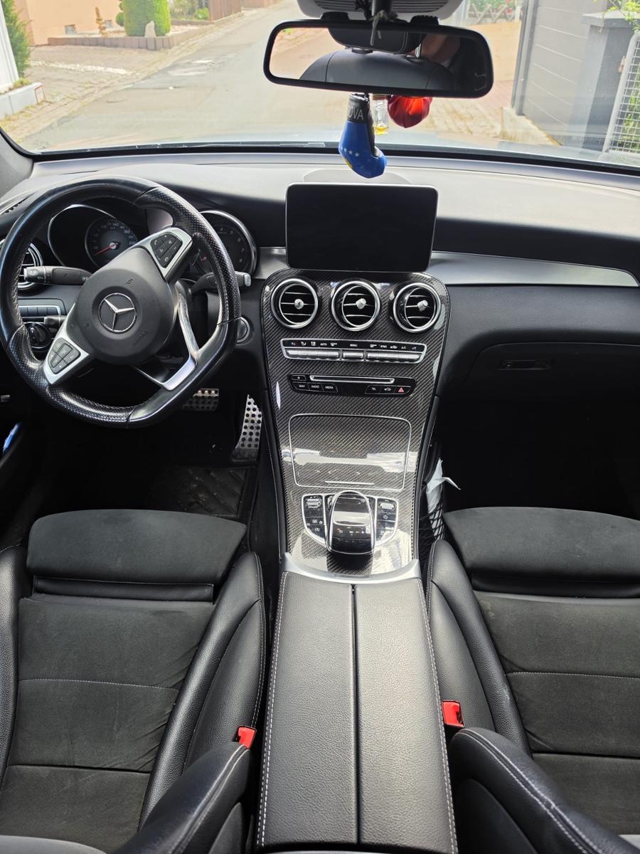 Mercedes-Benz GLC 300 4MATIC Autom. AMG Line