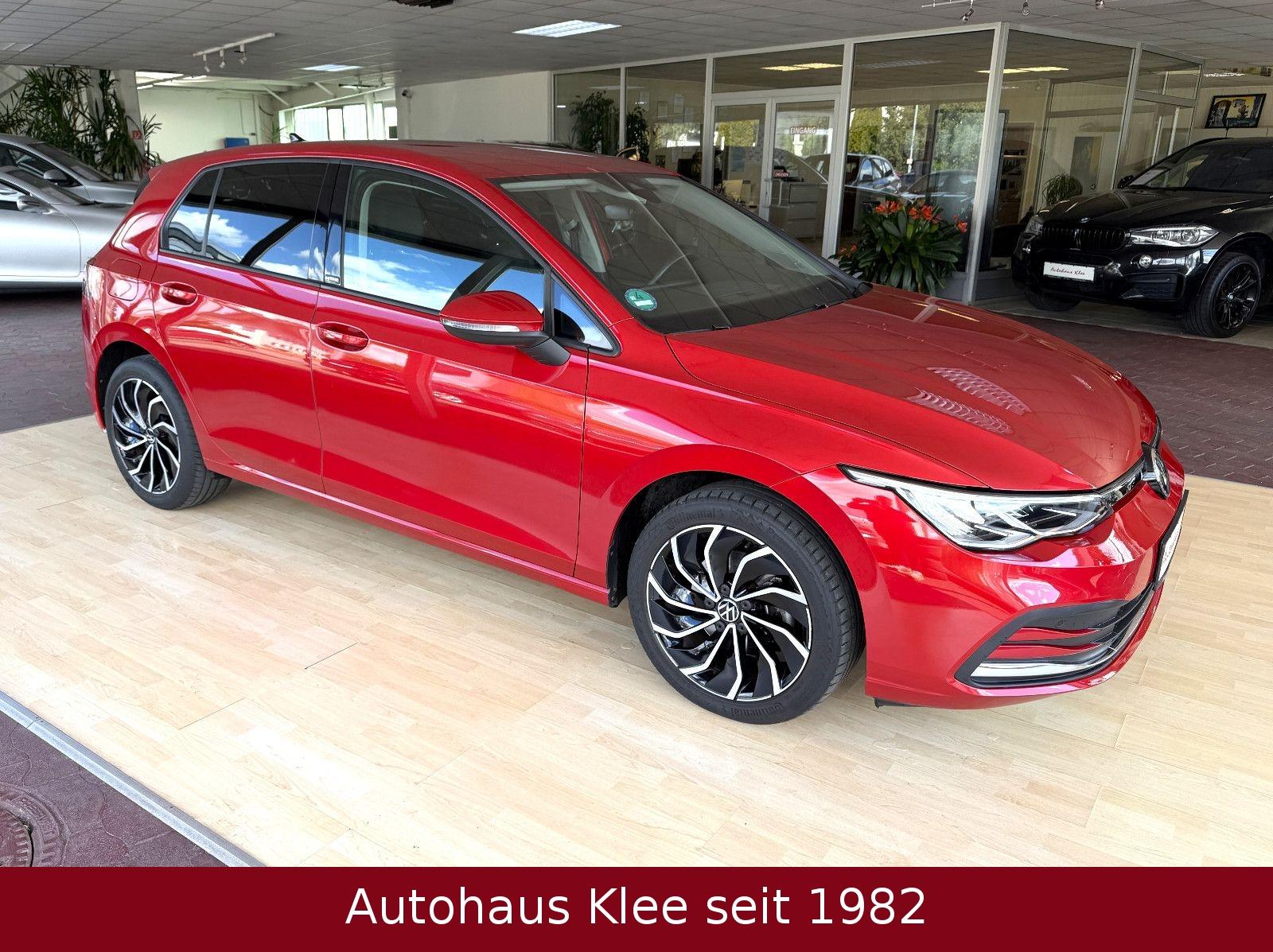 Volkswagen Golf VIII TSI DSG Active *LED*Cam*Spur*