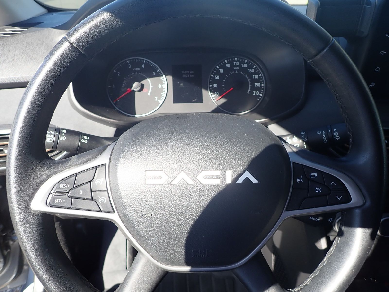 Fahrzeugabbildung Dacia Jogger Extreme+ TCe 110