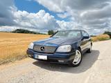 Mercedes-Benz S 420 (CL 420) Azuritblau H-Kennzeichen - Mercedes-Benz CL 420 mit Benzin-Antrieb: Coupé