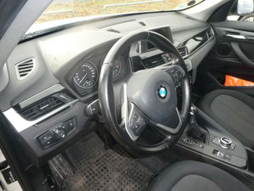 Bild 5 BMW X1 Baureihe X1 xDrive 18 d Advantage