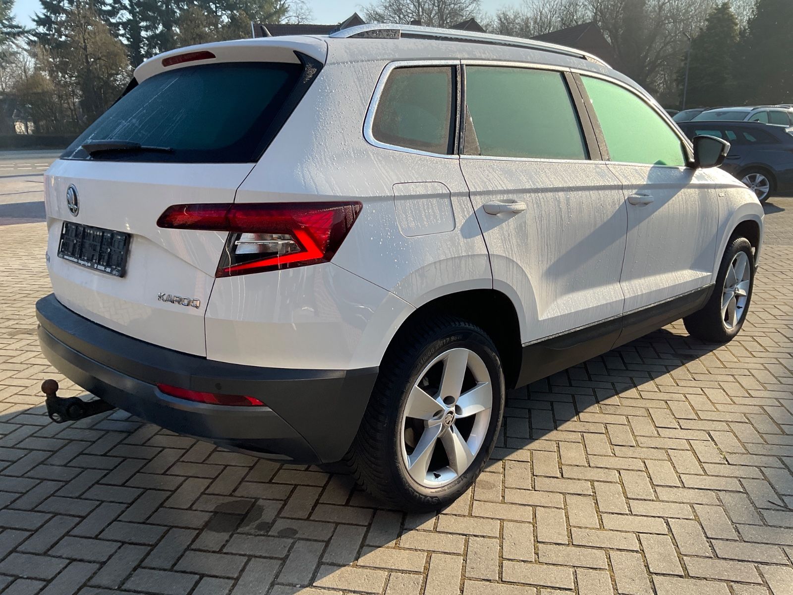 Fahrzeugabbildung SKODA Karoq 1.5 TSI DSG,CarPlay,Kamera