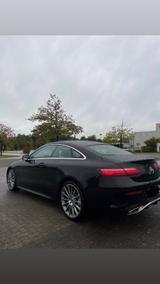 Mercedes-Benz E 300 AMG Line - Mercedes-Benz E 300: Coupe