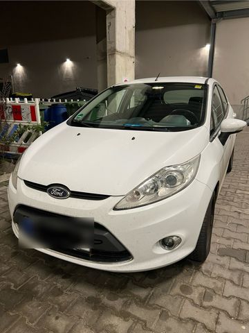 Ford fiesta 1.6 TDCI Titanium ambient