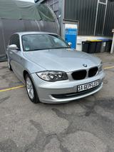 BMW 116i*TÜV NEU*Inspektion NEU*Klima*SHZ*Scheckhef - BMW mit Benzin-Antrieb: mit ABS, Limousine, mit Klimaanlage