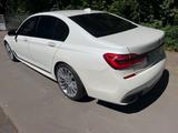 BMW 740d xDrive LASER|MASSAGE|KAM 360|MPAKET|KEYLESS - weiße BMW 7er Reihe
