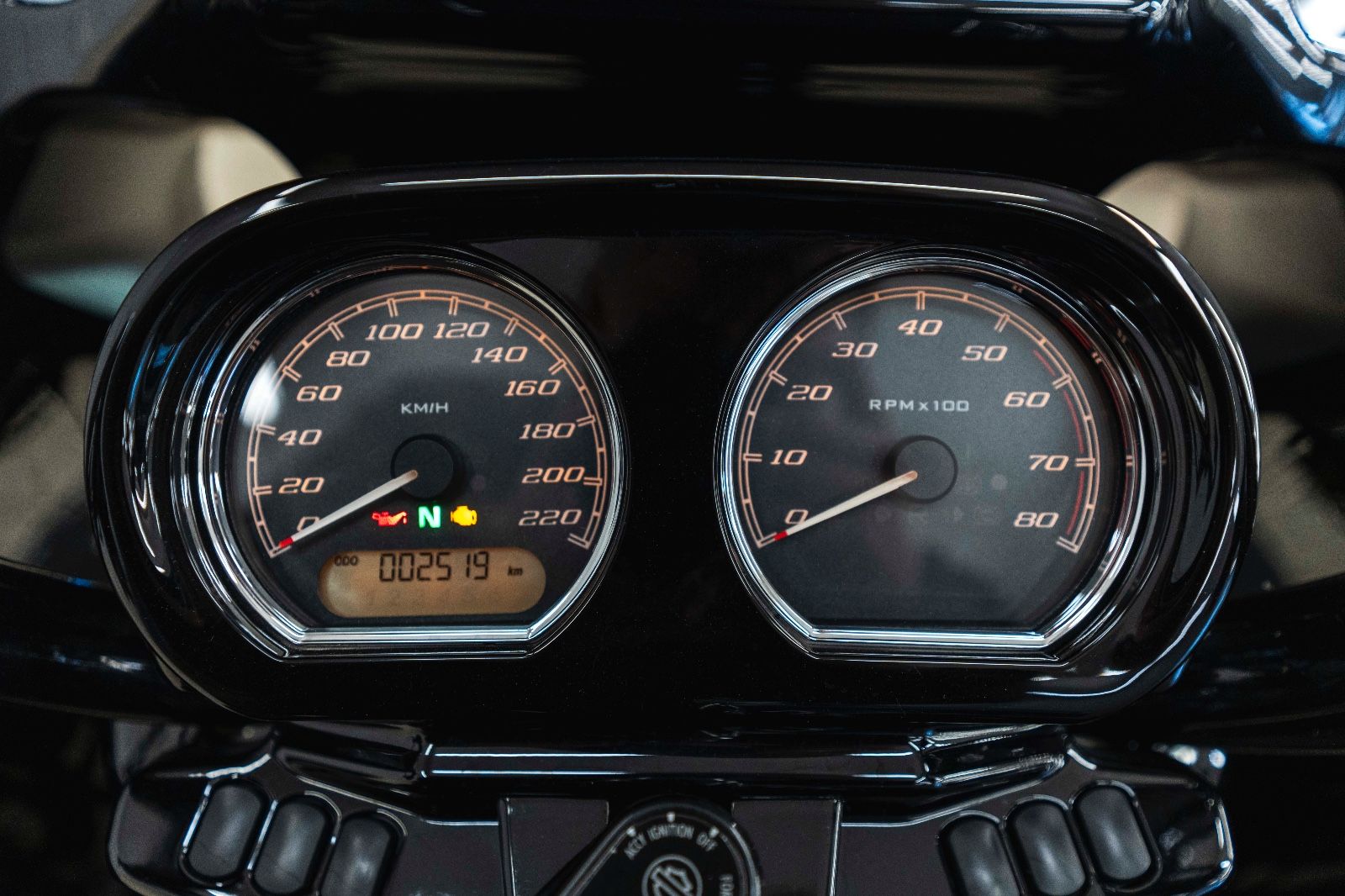 Fahrzeugabbildung Harley-Davidson FLTRXST Road Glide