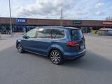Volkswagen Sharan 2.0 TDI, 7 Sitze, ACC, Standheizung, AHK - Volkswagen Sharan: Von Privat