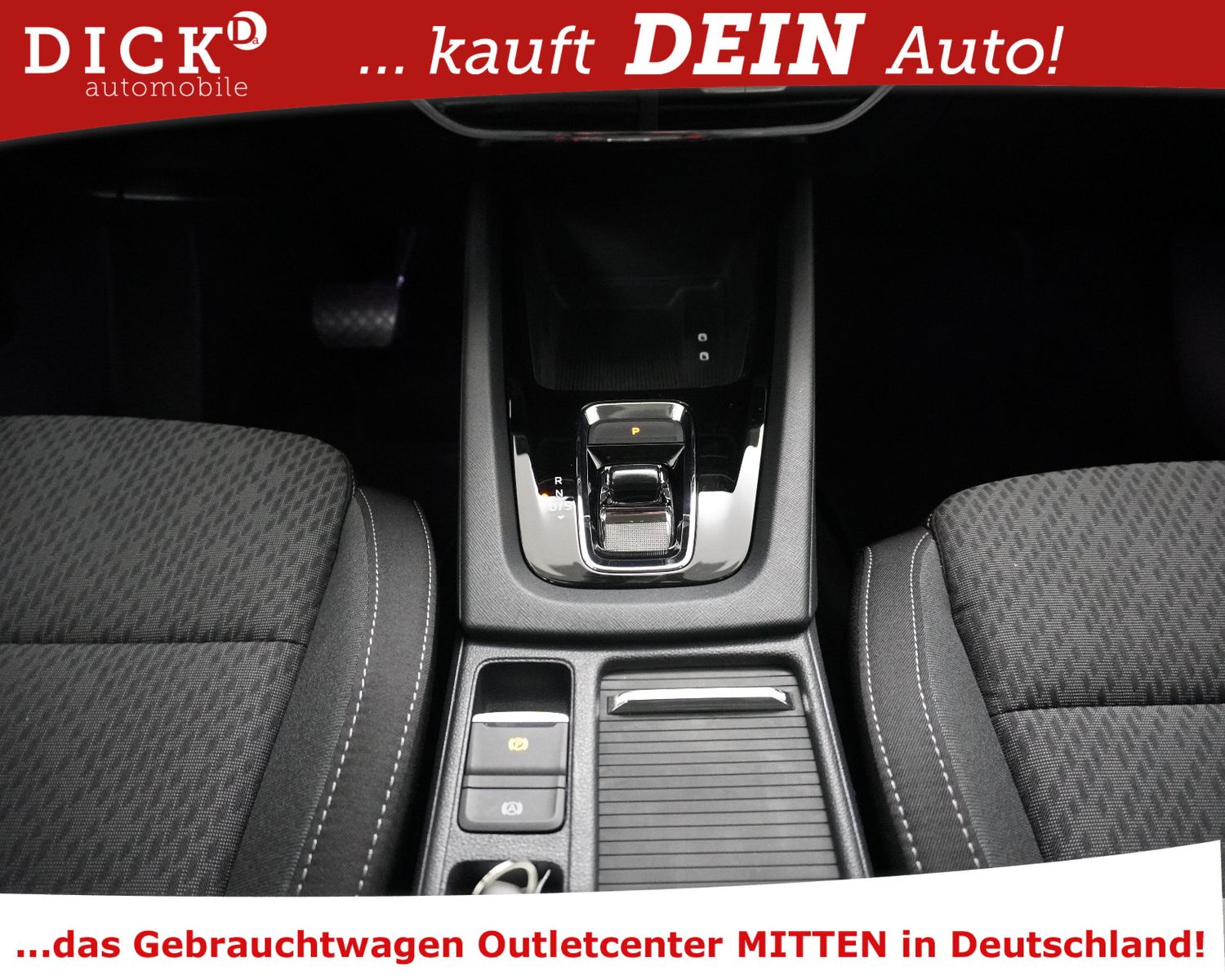 Fahrzeugabbildung SKODA Octavia Com 1.5TSI Select Plus MATR+MEMO+AHK+KAM