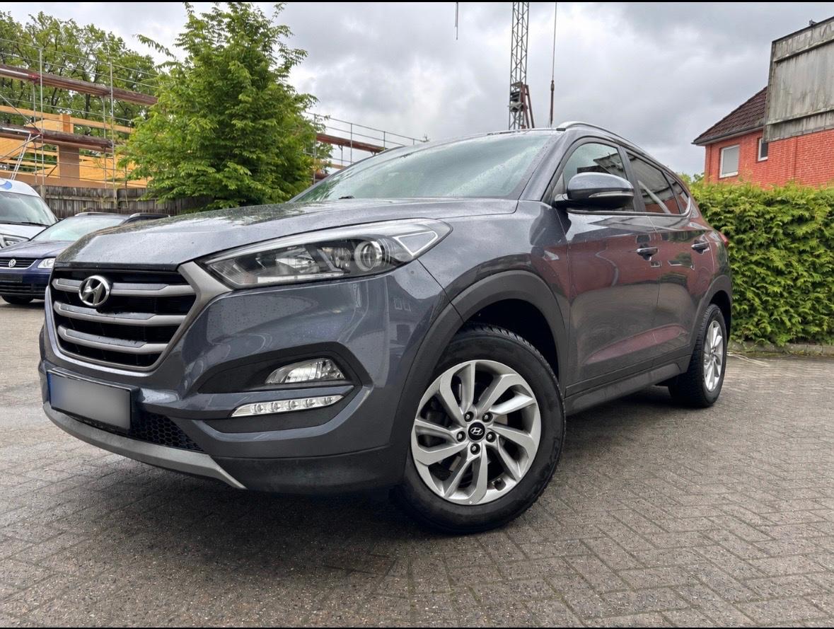 Hyundai Tucson blue Advantage 2WD KAM/NAVI/Sitzhzg