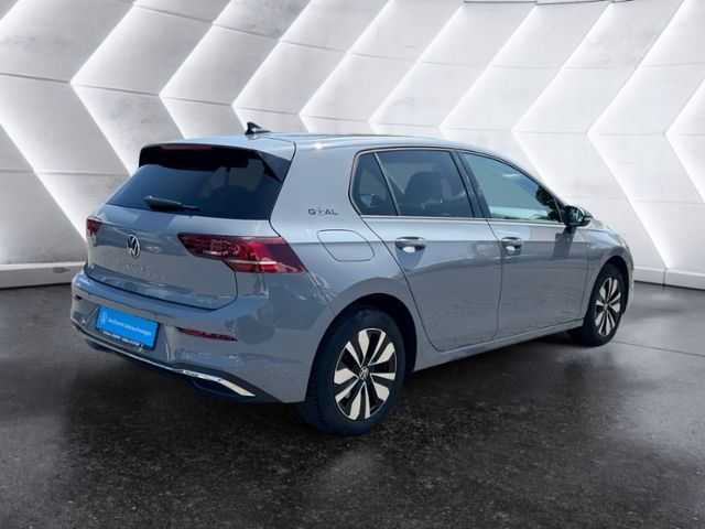 Volkswagen Golf - Bild 5