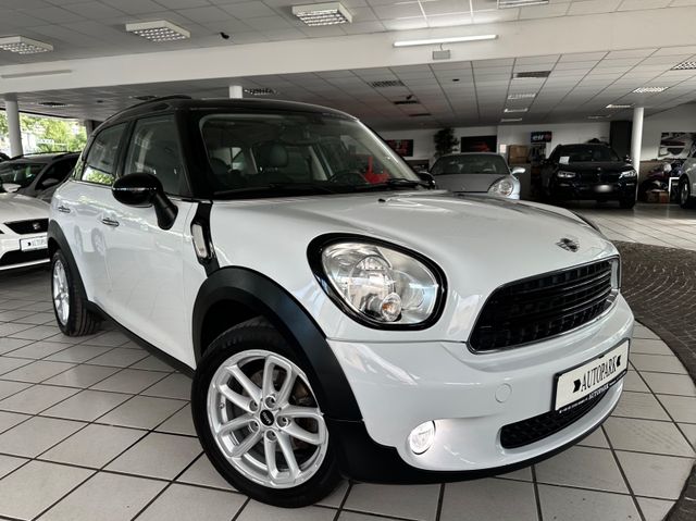 MINI Cooper D Countryman Black&whitePanorama LED 1HD!