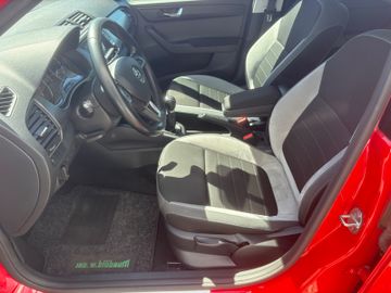 Fahrzeugabbildung SKODA Fabia 1.2 Joy Klimaaut. SHZ DAB Temp. uvm