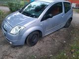 Citroën Stadt Flitzer - gebrauchte Citroën C2 aus dem Jahr 2005
