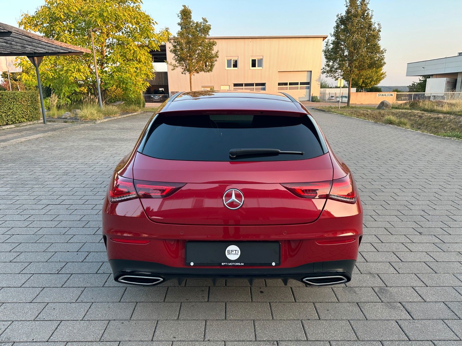 Mercedes-Benz CLA 200 SB AMG Night DesignoLack Kamera Ambiente foto 5