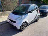 Smart ForTwo coupé 0.8 cdi,Zylinderkopfdichtung defekt - Smart: Unfallwagen