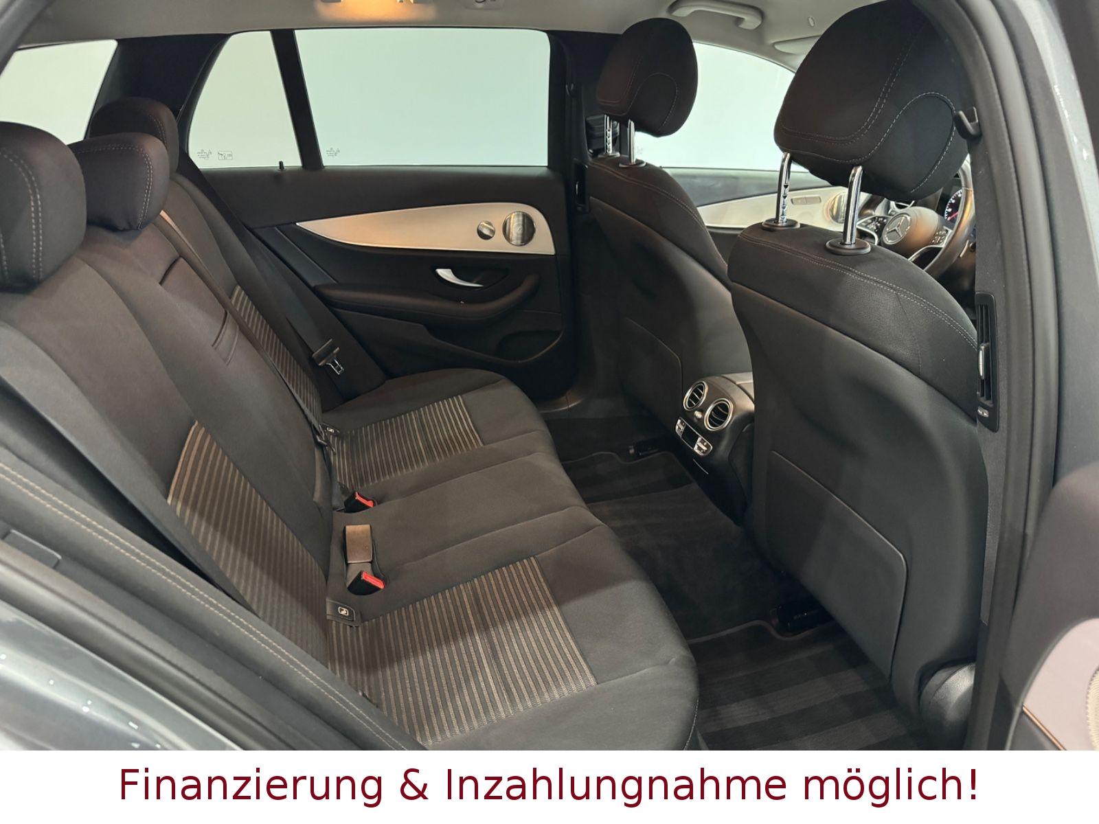 Mercedes-Benz E 220 d T-Modell *1.HAND,9G-TRONIC,BURMESTER!*