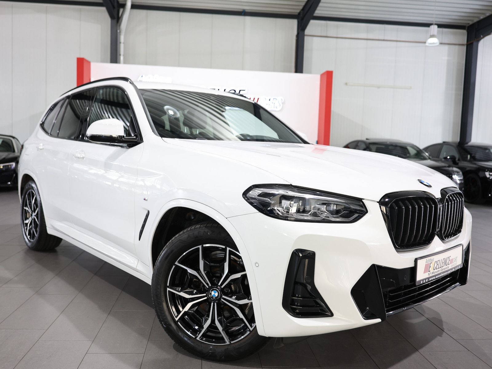 BMW X3 sDrive 18d M-SPORTPAKET WHITE & BLACK TOP foto 2