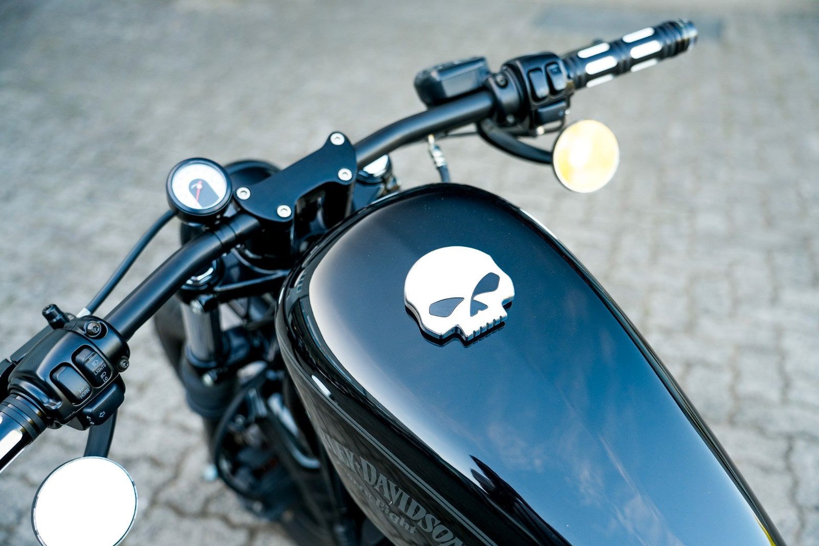 Fahrzeugabbildung Harley-Davidson XL1200X SPORTSTER FORTY-EIGHT - 200er - BSL