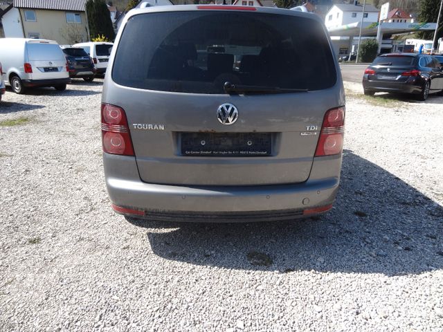 Fahrzeugabbildung Volkswagen Touran Freestyle BlueMotion/