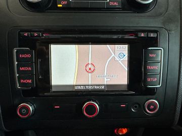 Volkswagen Touran Highline *AHK*Xenon*DAB*Klima*Navi*Kamera