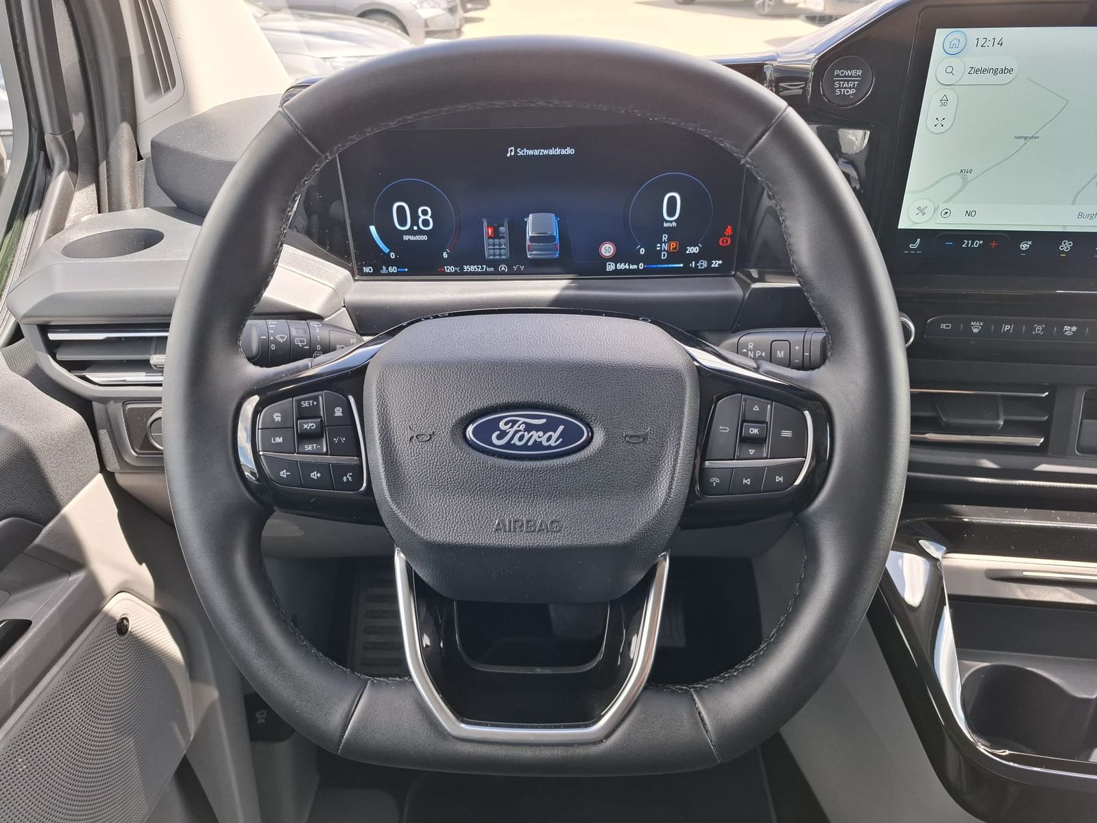 Fahrzeugabbildung Ford Tourneo Custom L1 Titanium X MATRIX*STANDH.*AHK
