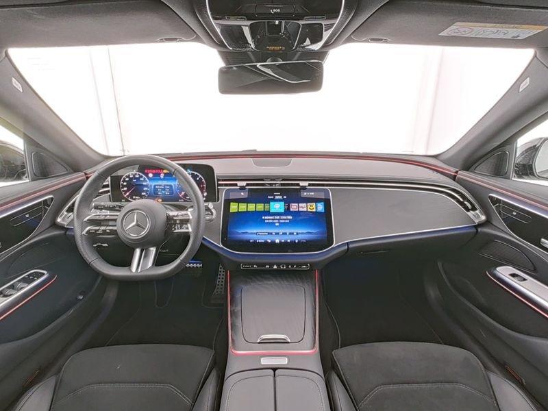 Mercedes-Benz E 220T d 4M AMG Line Advanced Night PanoDach+AHK